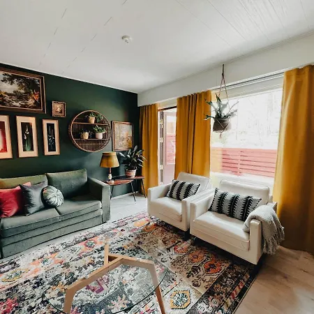 Pieni Lomahuoneisto Ja Ulkoporeallas Apartamento *