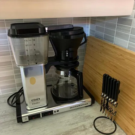 Apartamento Pieni Lomahuoneisto Ja Ulkoporeallas *